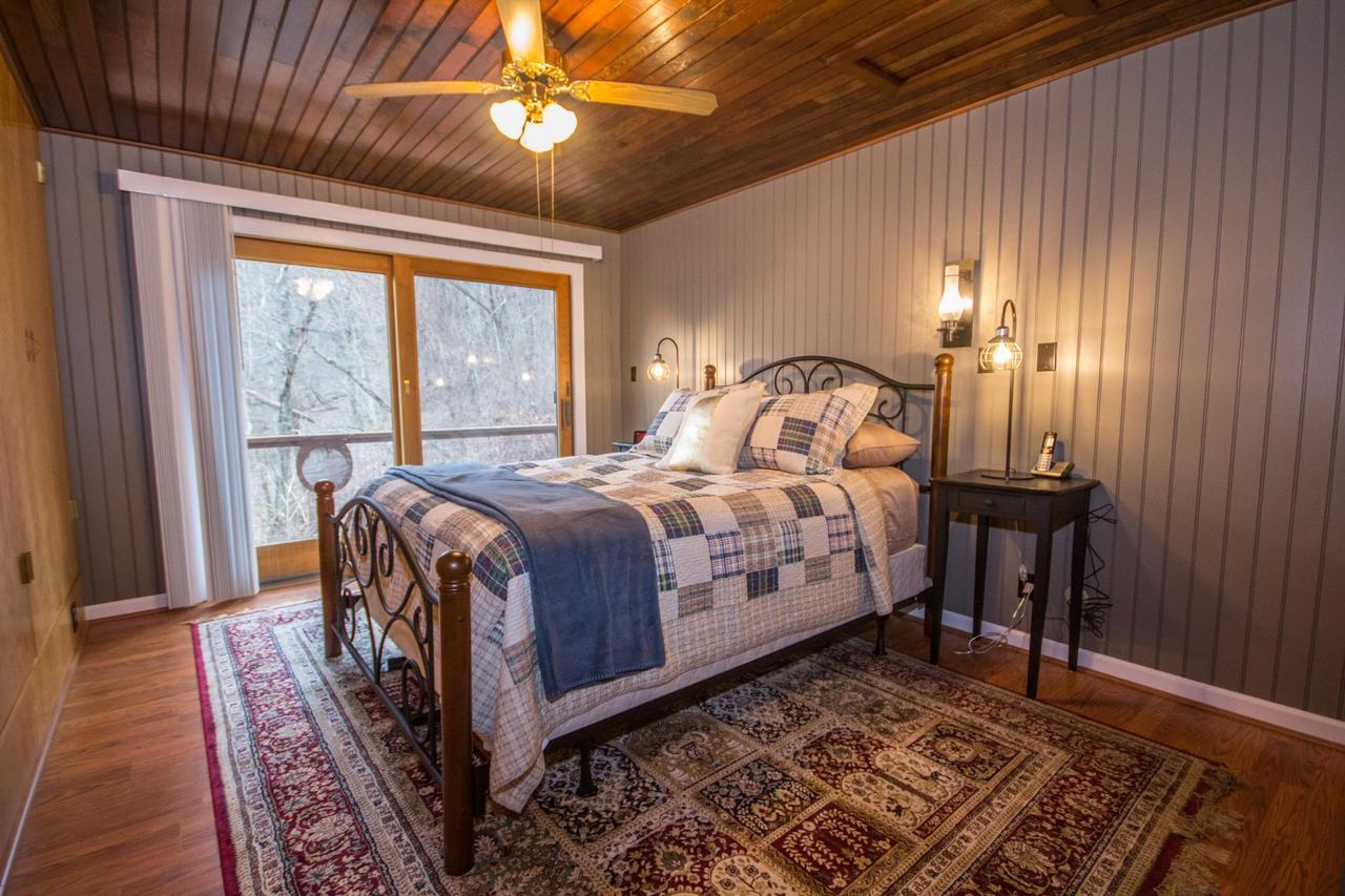 Red Roof Mountain Cabin With Starlink Internet! Stanley المظهر الخارجي الصورة